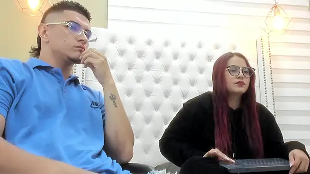 DAVID VICTORIAA online show from October 11, 4:12 am