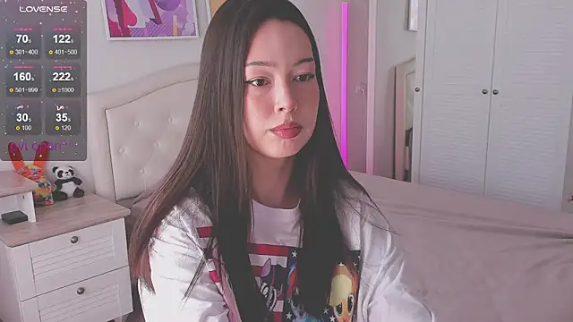 kittenrisha online show from March 20, 5:34 am