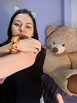 Danni shy online show from February 6, 7:29 pm