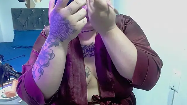 brittanysexhot online show from September 18, 7:05 pm