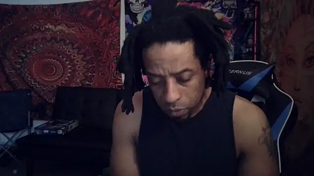 Coco-Licious online show from January 6, 9:00 pm