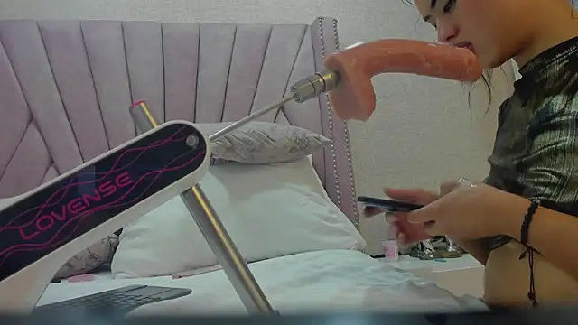 CataleyaRicci online show from February 25, 4:57 am