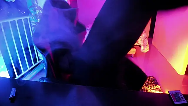 Snapshot of Adam_Valenciia chatting on October 9, 4:32 am Adam Valenciia online show from October 9, 4:32 am