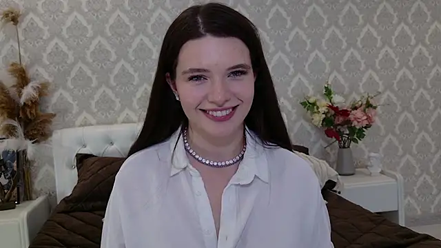 Snapshot of Nellie_Medina chatting on January 13, 3:56 am Nellie Medina online show from January 13, 3:56 am