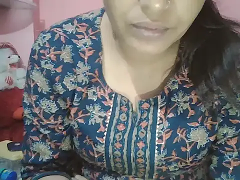 Snapshot of Hot-shanvi chatting on November 10, 1:59 am Hot-shanvi online show from November 10, 1:59 am