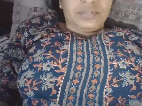 Hot-shanvi online show from April 28, 1:59 am
