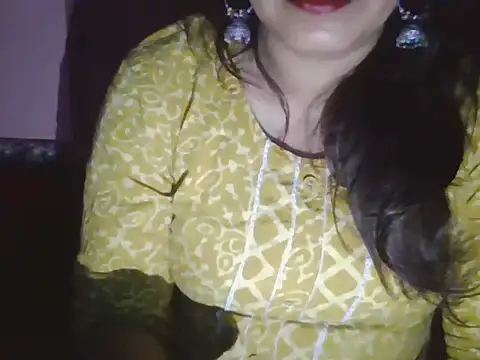 Hot-shanvi online show from May 17, 11:23 pm