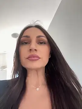 claraxjoyy online show from January 2, 10:37 am