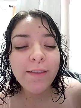 Snapshot of chubbtadw chatting on January 29, 2:21 pm chubbtadw online show from January 29, 2:21 pm