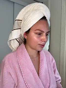 Snapshot of Anaruso chatting on September 25, 2:43 pm Anaruso online show from September 25, 2:43 pm