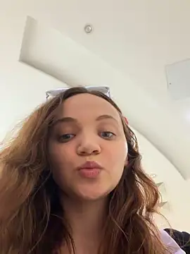 TheYourL online show from May 24, 3:17 pm