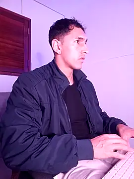 Joylopez fit online show from November 23, 2:28 pm