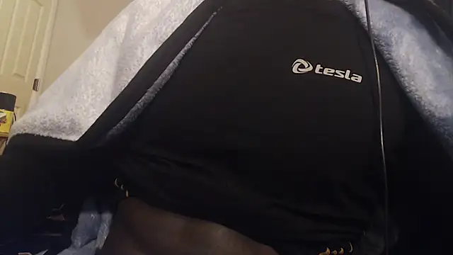 Snapshot of dominatingblacklove chatting on January 11, 1:38 pm dominatingblacklove online show from January 11, 1:38 pm