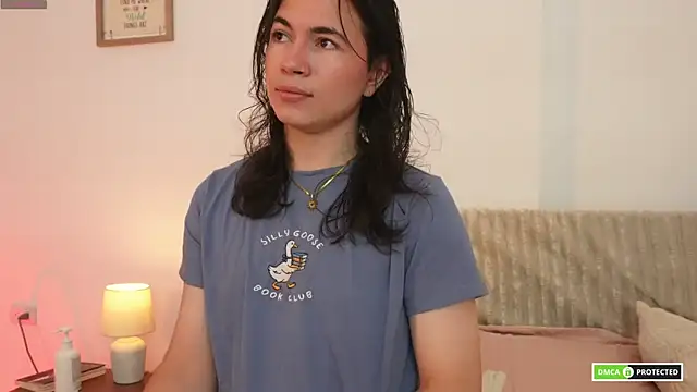 cute erelis  online show from June 20, 11:29 pm
