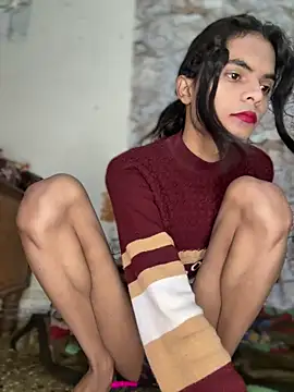 Snapshot of Enna_Zarza_ chatting on January 7, 5:43 am Enna Zarza online show from January 7, 5:43 am