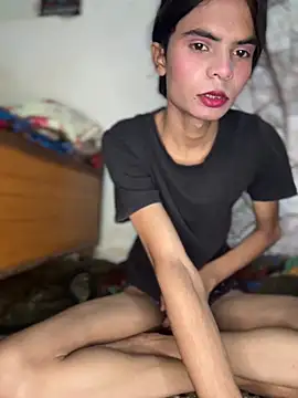 Snapshot of Enna_Zarza_ chatting on April 4, 6:22 am Enna Zarza online show from April 4, 6:22 am