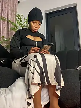 Thando04 online show from December 21, 7:43 pm