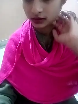 Snapshot of Piya_Ji chatting on February 3, 7:18 am Piya Ji online show from February 3, 7:18 am