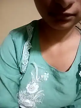 Snapshot of Piya_Ji chatting on May 6, 8:30 am Piya Ji online show from May 6, 8:30 am