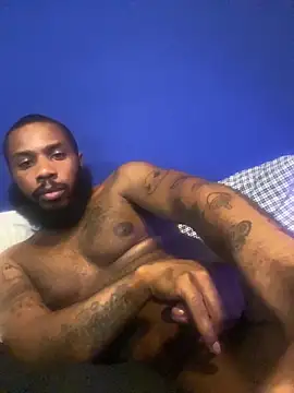 Snapshot of Caliclysm chatting on February 14, 1:13 am Caliclysm online show from February 14, 1:13 am