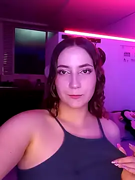 Snapshot of CuteSky__ chatting on January 10, 1:42 am CuteSky online show from January 10, 1:42 am