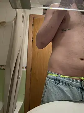 josueswvillaA1 online show from May 16, 5:34 pm
