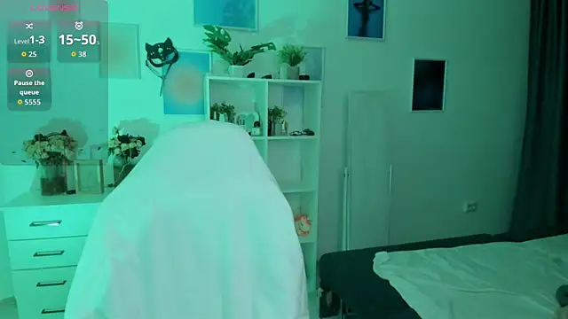 MiaVixxen online show from October 6, 3:26 am