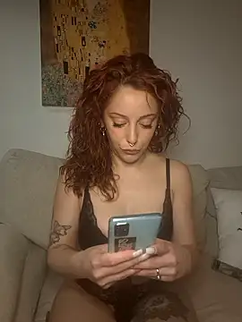 LollyJek  online show from January 15, 6:00 pm