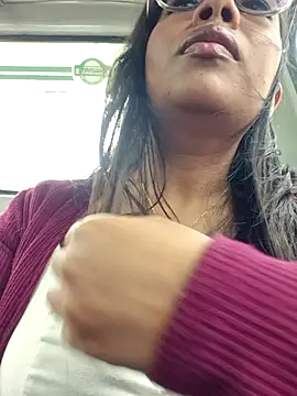 PaulaOrtiz 1 online show from November 24, 5:01 pm