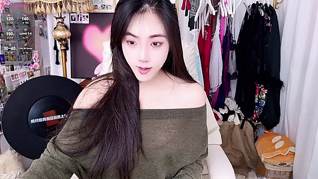 Snapshot of xiaotiantian-76 chatting on January 19, 3:32 am xiaotiantian-76 online show from January 19, 3:32 am