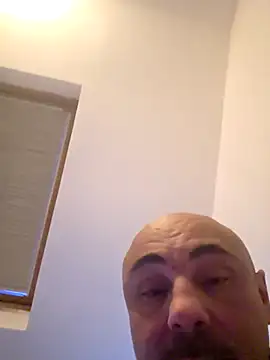 Snapshot of Insaneman1 chatting on February 19, 4:25 pm Insaneman1 online show from February 19, 4:25 pm