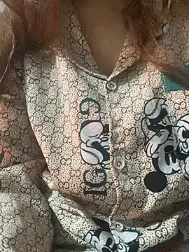 feng-a online show from January 8, 3:39 pm