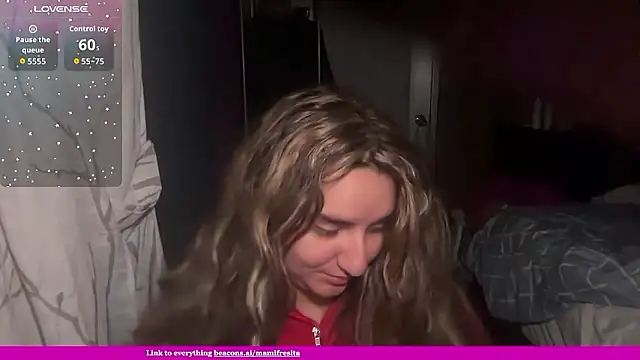 Snapshot of mamifresita chatting on January 11, 2:27 am mamifresita online show from January 11, 2:27 am