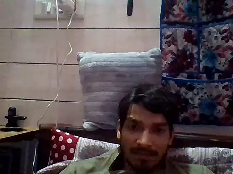 Snapshot of Tarun_0026 chatting on February 2, 3:11 pm Tarun 0026 online show from February 2, 3:11 pm