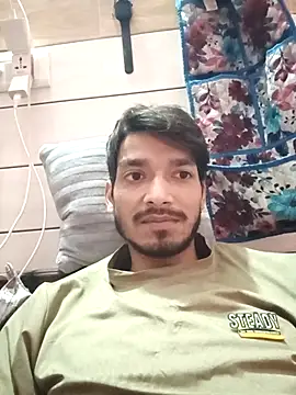 Snapshot of Tarun_0026 chatting on February 4, 2:12 pm Tarun 0026 online show from February 4, 2:12 pm