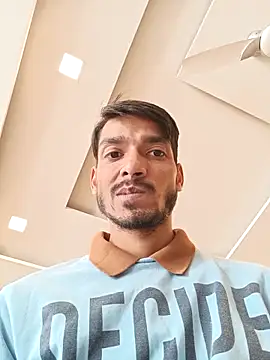 Snapshot of Tarun_0026 chatting on February 19, 10:00 am Tarun 0026 online show from February 19, 10:00 am