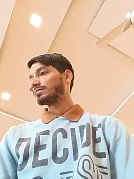 Snapshot of Tarun_0026 chatting on February 20, 5:48 am Tarun 0026 online show from February 20, 5:48 am