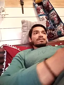 Snapshot of Tarun_0026 chatting on April 20, 6:05 am Tarun 0026 online show from April 20, 6:05 am
