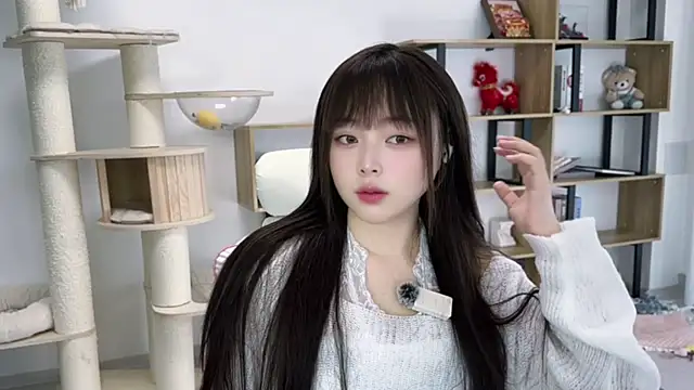 Chenjing0 online show from May 7, 7:36 am