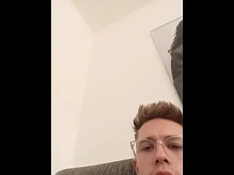 Hessebub online show from October 26, 10:15 pm