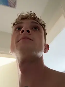 Snapshot of verici34 chatting on October 16, 7:09 am verici34 online show from October 16, 7:09 am