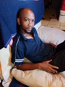 KMbesxxx online show from February 1, 4:33 am