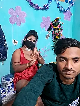 Snapshot of SEXY-CHAHAT chatting on February 14, 8:21 am SEXY-CHAHAT online show from February 14, 8:21 am