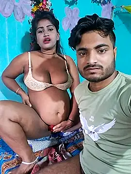 Snapshot of SEXY-CHAHAT chatting on October 2, 4:19 am SEXY-CHAHAT online show from October 2, 4:19 am