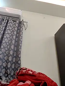 shreya1765 online show from September 19, 1:07 am