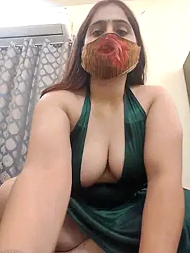 shreya1765 online show from October 30, 10:49 am