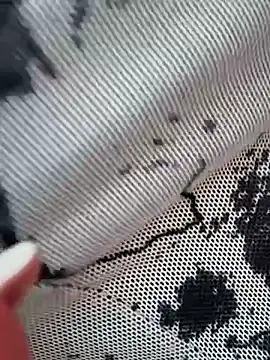 Snapshot of BELLA--26 chatting on October 14, 1:45 pm BELLA--26 online show from October 14, 1:45 pm