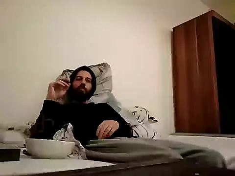 Snapshot of calacalacala chatting on January 4, 2:56 am calacalacala online show from January 4, 2:56 am