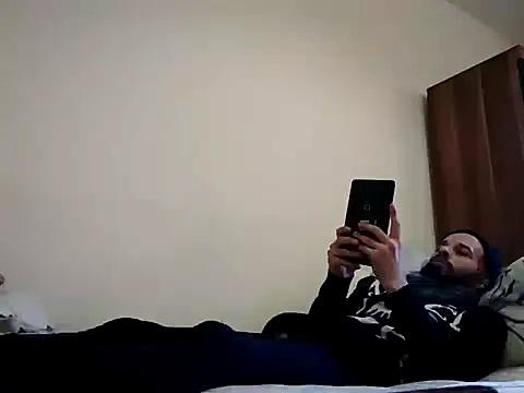 Snapshot of calacalacala chatting on January 7, 12:41 pm calacalacala online show from January 7, 12:41 pm