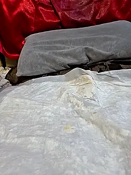 Snapshot of zasmin3 chatting on October 8, 12:08 am zasmin3 online show from October 8, 12:08 am